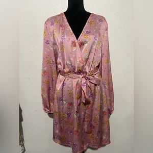 Ultra feminine!🌸 XL pink floral ModCloth dress.